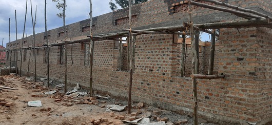 Budowa porodówki w Nyabwina w Ugandzie Budowa porodówki w Nyabwina w Ugandzie