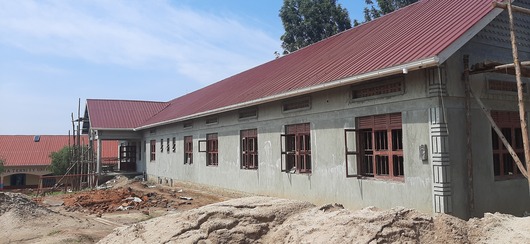 Budowa porodówki w Nyabwina w Ugandzie Budowa porodówki w Nyabwina w Ugandzie