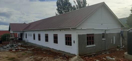 Budowa porodówki w Nyabwina w Ugandzie Budowa porodówki w Nyabwina w Ugandzie