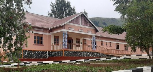 Porodówka w Nyabwina w Ugandzie Porodówka w Nyabwina w Ugandzie