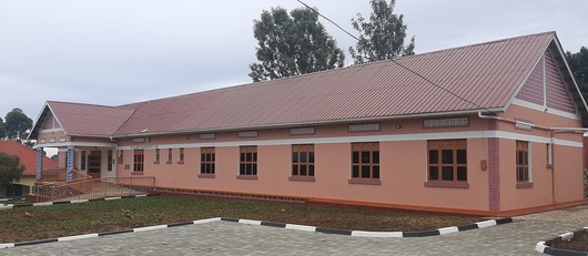 Porodówka w Nyabwina w Ugandzie Porodówka w Nyabwina w Ugandzie