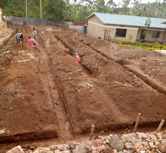 Budowa porodówki w Ruhango w Rwandzie Budowa porodówki w Ruhango w Rwandzie