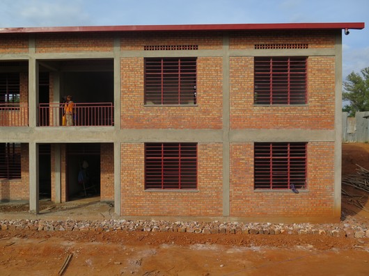 Budowa szkoły podstawowej w Masaka Budowa szkoły podstawowej w Masaka